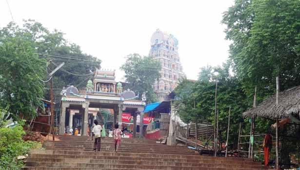 Chennai to Mailam Tempo Traveller Rental Service
