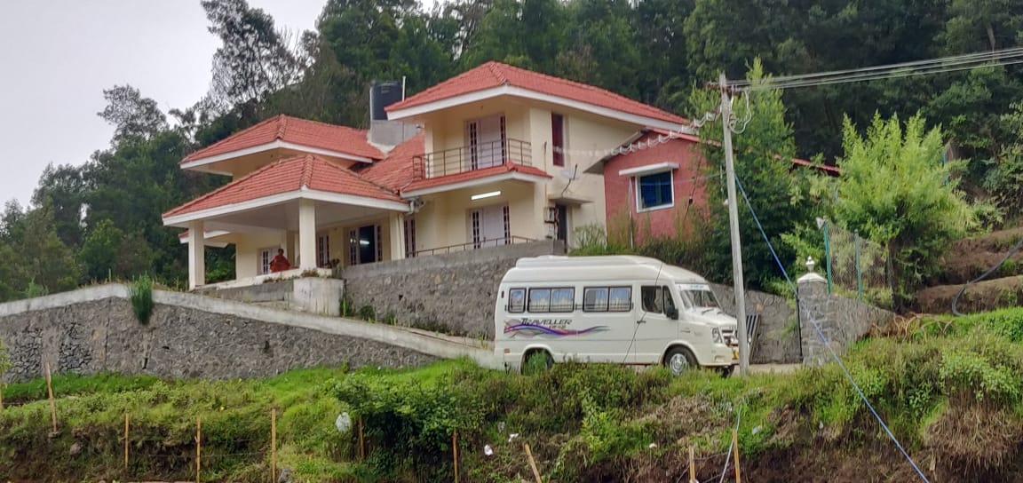 Chennai to Kodaikanal Tempo Traveller photo 2